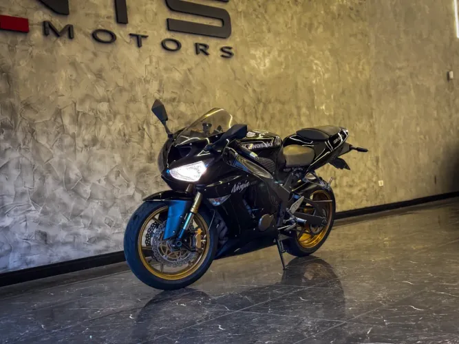 Kawasaki ZX-14/ZX 14R 1352cc