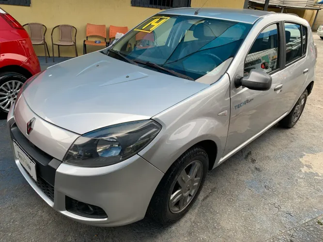 Renault Sandero Expression Hi-flex 1.0 16V 5P 2014