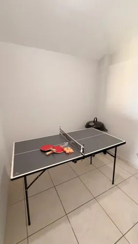 Mesa ping pong + acessórios 