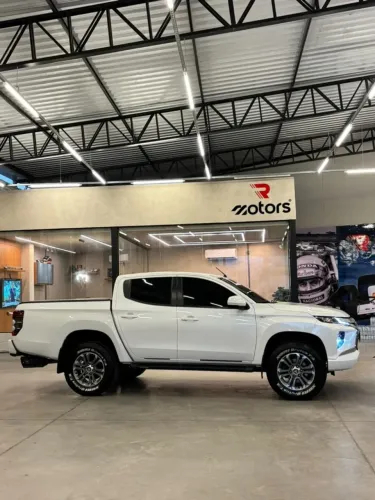 Mitsubishi L200 Triton Sport GLS 2.4 CD Diesel Aut. 2025