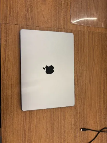 MacBook Pro M1 Pro 14 polegadas