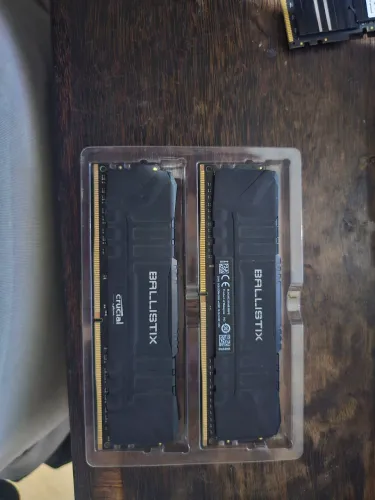 Ballestix memória RAM 8g ddr4 3000mhz 2 pentes
