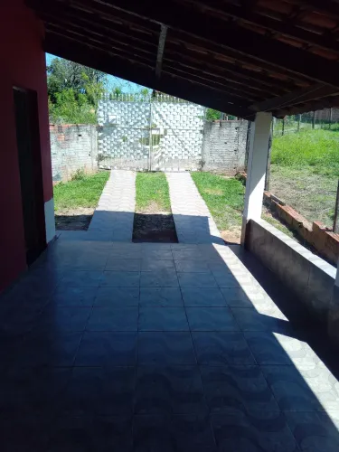 Aluga-se chácara na água Branca Boituva