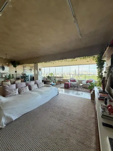 Excelente apartamento 4 quartos, suítes, à venda na Federação