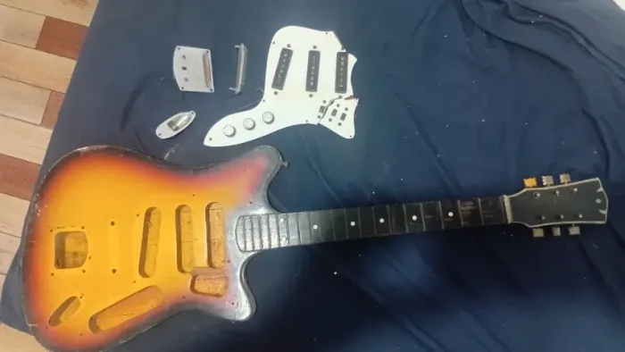 Guitarra - Para projeto ou reforma