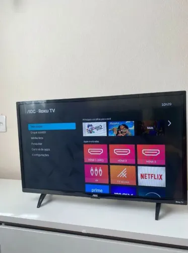 TV smart AOC 32 em bom funcionamento 