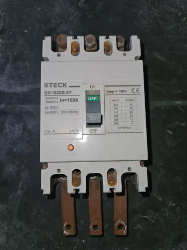 Disjuntor Tripolar STECK 160A