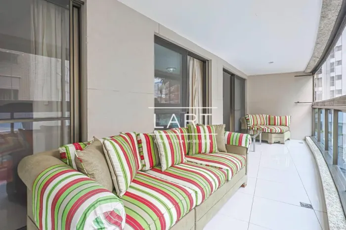Apartamento com 3 dormitórios para alugar, 150 m² por R$ 19.300,00/mês - Lagoa - Rio de Ja