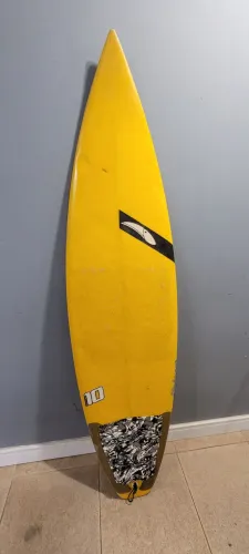 Prancha Surf 5'11 Avelino Bastos 