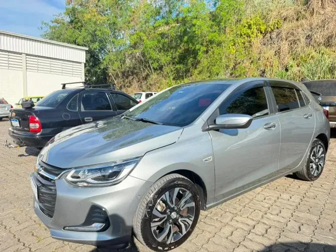Chevrolet Onix Hatch Premier 1.0 12V TB Flex Aut. 4P 2024