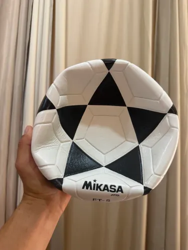 Bolas de futevôlei mikasa ft5 promoção