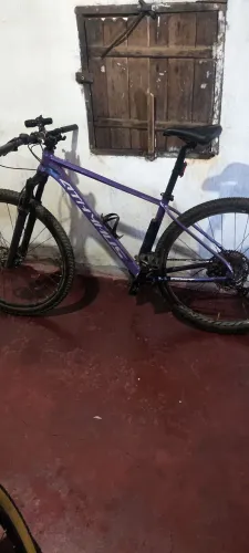 Bicicleta aro 29 bike quadro 17 super novo