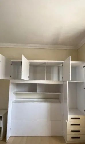 Guarda Roupa + Cama Casal