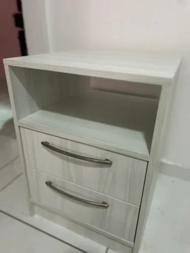 Criado mudo NOVÍSSIMO