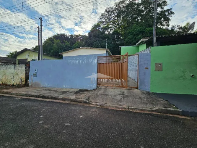 Casa com 3 dormitórios para alugar, 65 m² por R$ 1.000,00/mês - Progresso - Ibiporã/PR