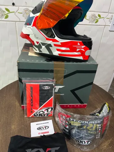 Capacete Kyt TT-course Fuselage 