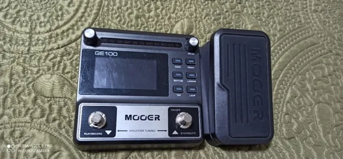 Pedaleira Mooer GE100 - zerada!