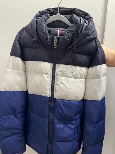 Casaco Tommy Hilfiger Masculino Preto azul e branco 