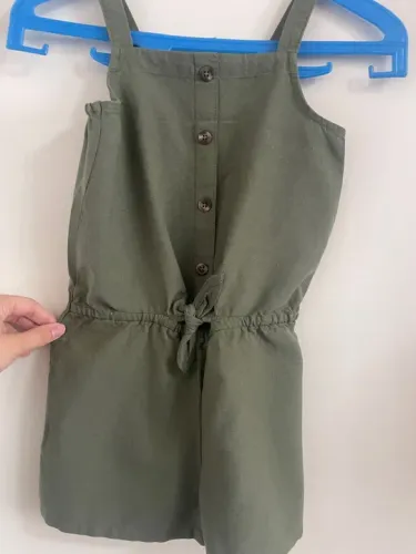 Macacão verde militar infantil linho