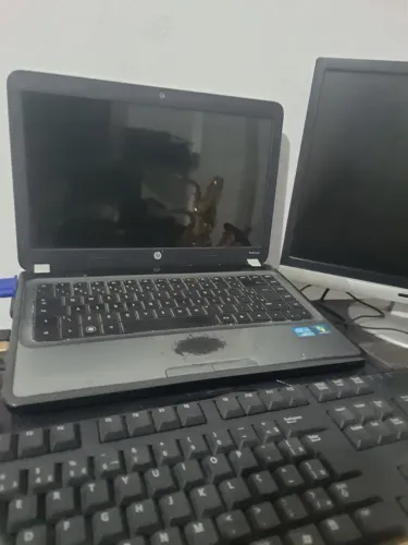 Notebook hp core i5 ssd 128 6gb ram teclado e mouse externo dell, monitor aoc 20 polegadas