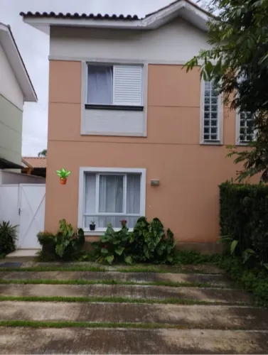 Sobrado 75m² 2 Dormitórios 2 Banheiros 2 vagas - Residencial. Vida Verde 1 - Suzano