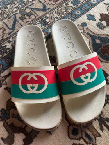 CHINELO GUCCI 