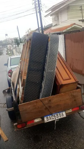 Descarte/ retirada de entulhos 