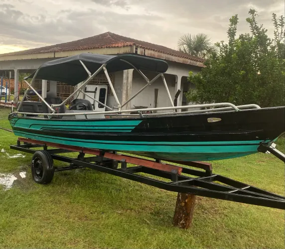 Bote de alumínio com motor suzuki 30 hp