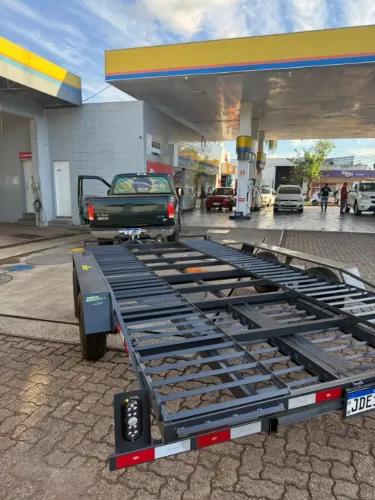Reboque/Carreta Plataforma/Prancha para Carro Eixo Duplo 2024 (Único dono, PBT 3.500 kg)