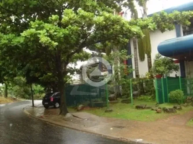 Prédio à venda e para alugar em Campinas, Parque São Quirino, com 1160 m²