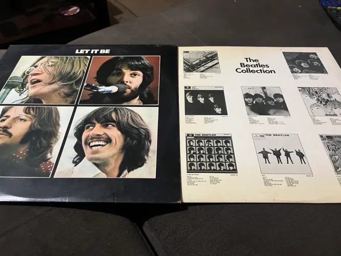 Vinil let It Be" dos Beatles, lançado em 1970