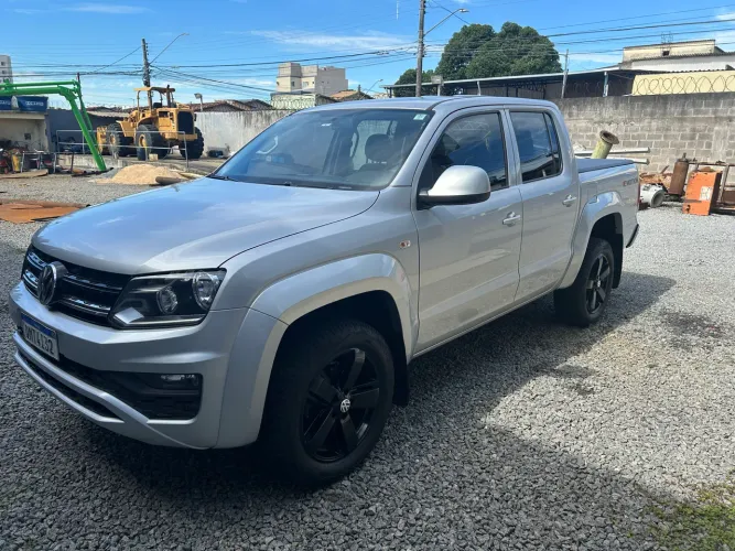 Volkswagen Amarok Trendline CD 2.0 TDI 4X4 Dies AUT 2017