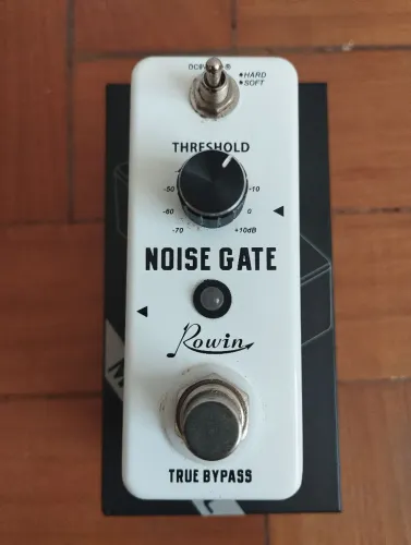 Pedal de Noise Gate Rowin