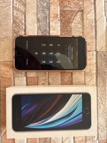iPhone SE 2 geração 