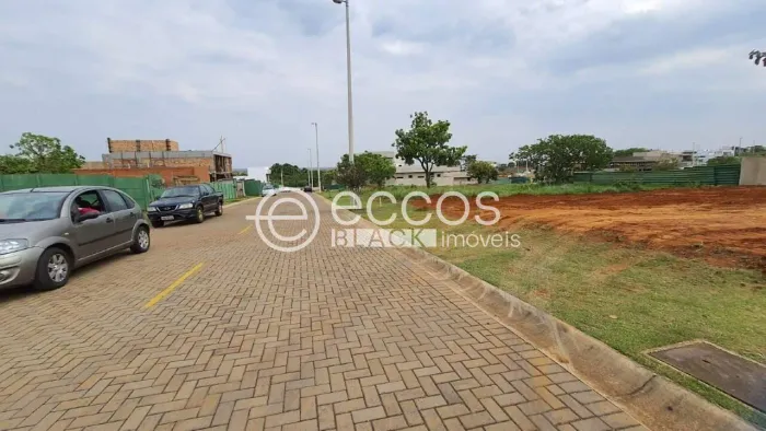 Terreno em condomínio à venda, Laranjeiras - Uberlândia/MG