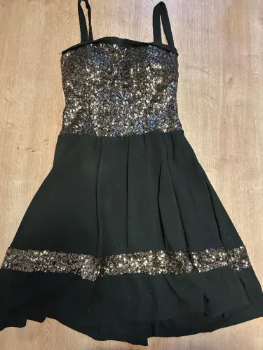 Vestido de festa usado apenas uma vez