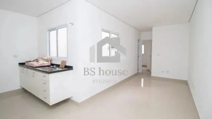 Cobertura com 96m², 2 dormitórios, 1 suíte e quintal - Vila Humaitá