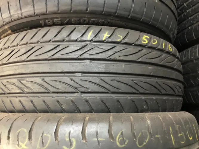 Pneu 175/50/16 peça única por 250$ instalado