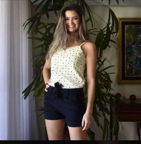 Regata amarela P ao GG (rosa e branca tbm)