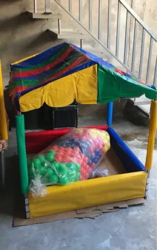 Piscina de Bolinhas Infantil com Tenda