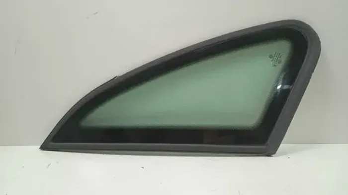 Vidro Fixo Traseiro Esquerdo Vw Polo Classic 1997 Á 2002