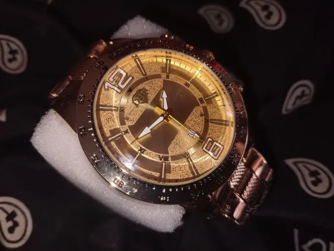 Relógio Masculino Luxuoso Kai Qink Dourado - À Prova D?Água e com Estilo Inconfundível