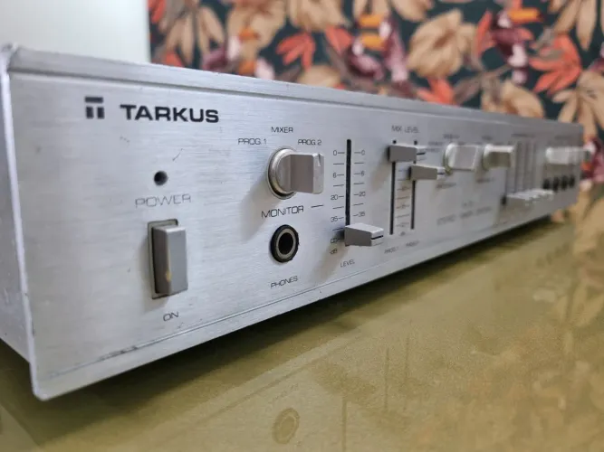 Mixer Tarkus TX-10 Slim Vintage