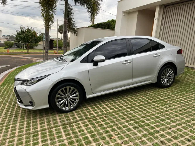 Toyota Corolla XEI 2.0 Flex 16V Aut. 2024