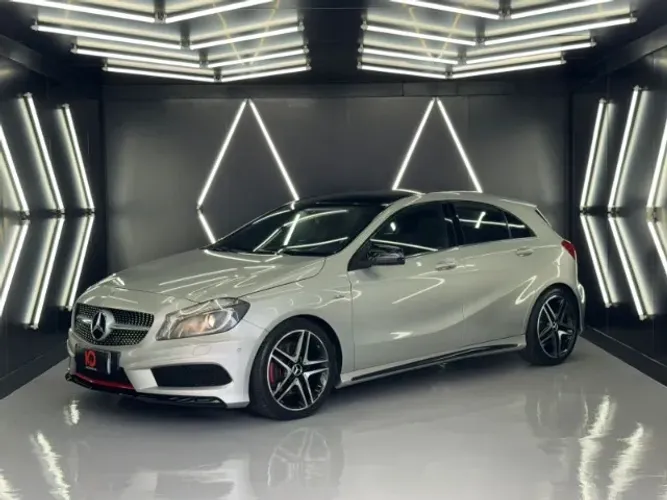 Mercedes-Benz Classe A 250 2.0 TB Sport Aut. 2015