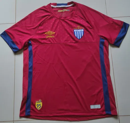 Camisa Avaí Umbro de Goleiro Vermelha 