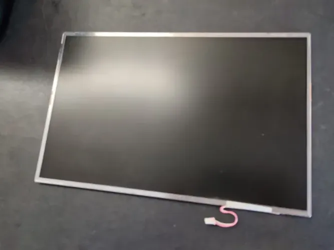 Tela LCD 15.4 LP154WX4 Fosca  Seminova 100% Funcional