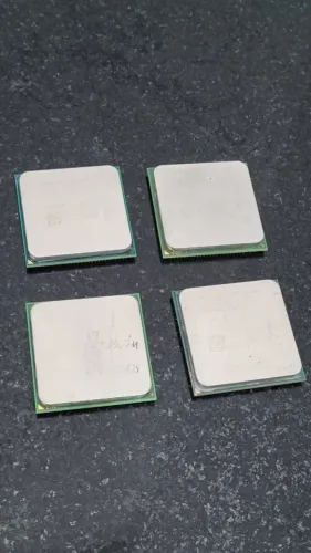 Processadores AMD (A8-5500, A8-3800, Athlon II X2, Sempron 3200+)