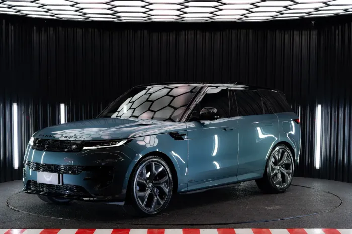 Range Rover Sport P550e Autobiography