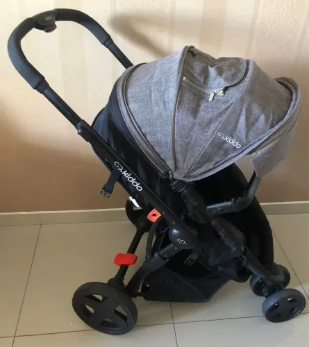 Vendo Carrinho de Bebê
